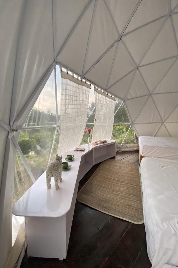 Borobudur Luxury Glamping マゲラン エクステリア 写真