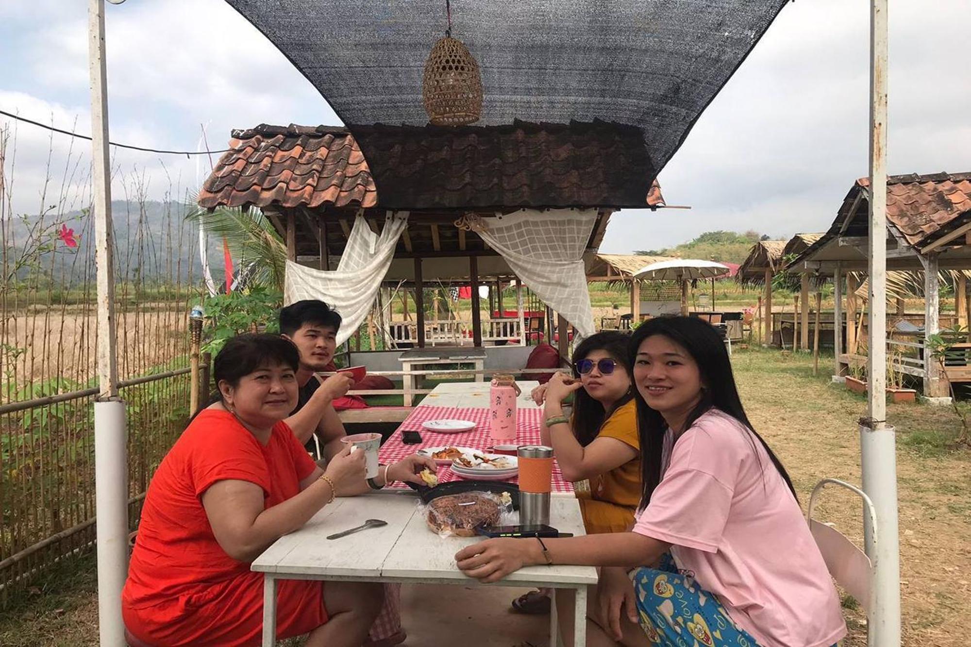 Borobudur Luxury Glamping マゲラン エクステリア 写真